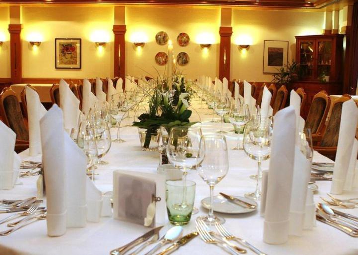 Hotel-Restaurant Adler Лар Екстер'єр фото
