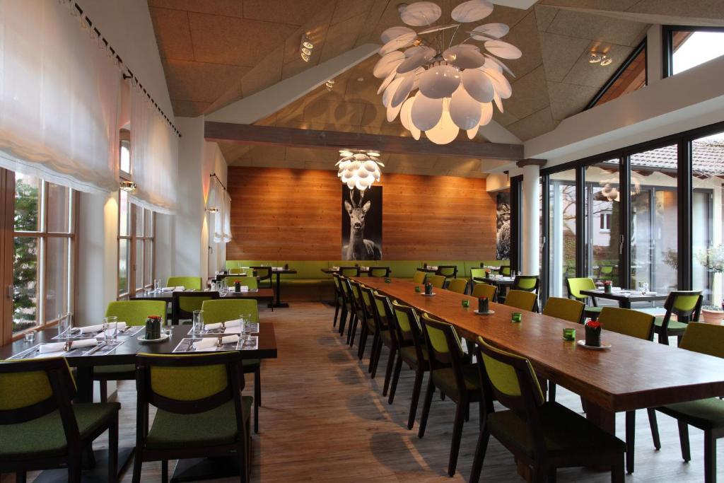 Hotel-Restaurant Adler Лар Екстер'єр фото