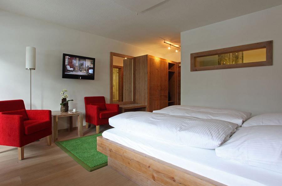 Hotel-Restaurant Adler Лар Екстер'єр фото